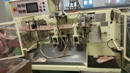 奉獻羅牛山優秀人物評選入圍職工介紹--?？诹ι窨Х蕊嬈吩O備部鐘武